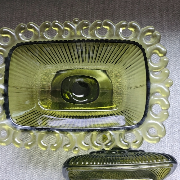 Vintage Indiana glass pedestal candy dish - Picture 3 of 5